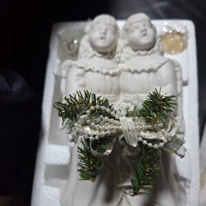 SINGING ANGEL VOTIVE